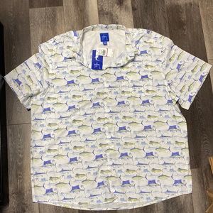 Men’s Guy Harvey shirt